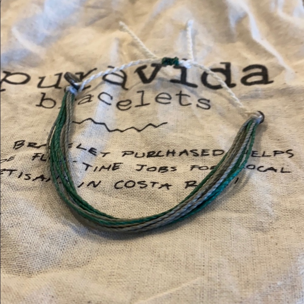 Pura Vida Support The Troops bracelet